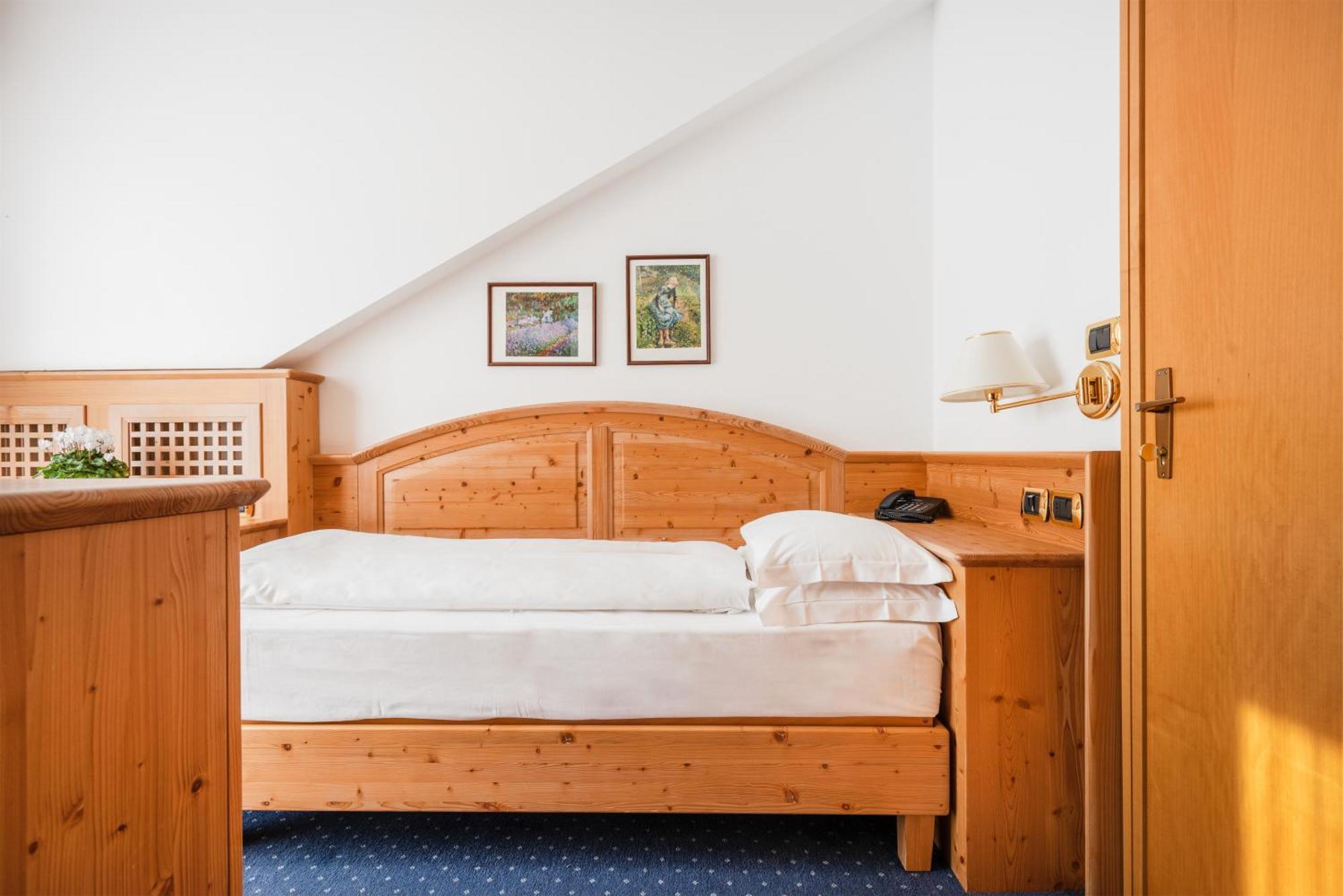 Hotel Lucia Levico Terme Zewnętrze zdjęcie